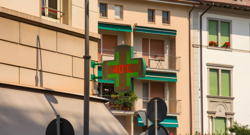 Caldo in Italia, bollino arancione a Bologna e Brescia: l'estate anticipata accende l'allerta sanitaria